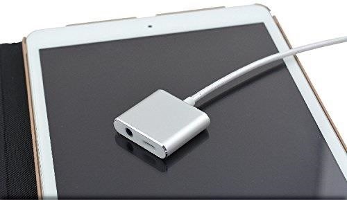 charge-your-iphone-7-while-listening-music-w1456 How to Charge Your iPhone 7 While Listening to Music