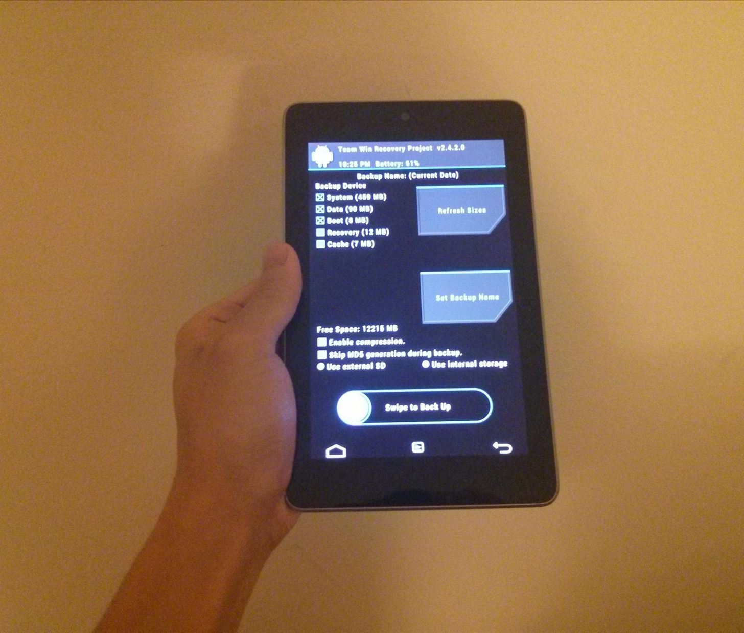 definitive-guide-backing-up-your-nexus-7-tablet-w1456-1 The Definitive Guide to Backing Up Your Nexus 7 Tablet