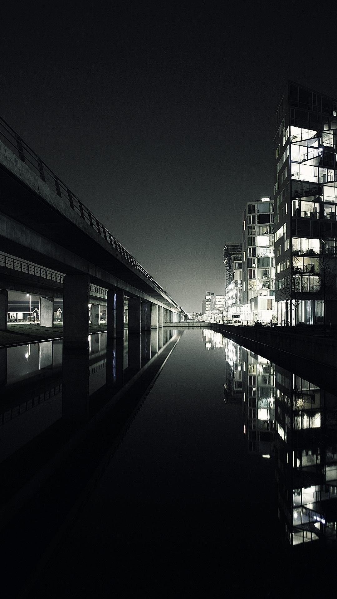 Get the HTC One's New Wallpapers on Any of Your Android Devices Now