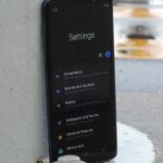 How To: Get an Automatic Light & Dark Theme on Android