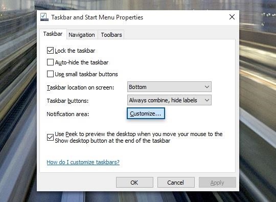 hide-system-tray-icons-windows-10-w1456-1 How to Hide System Tray Icons on Windows 10