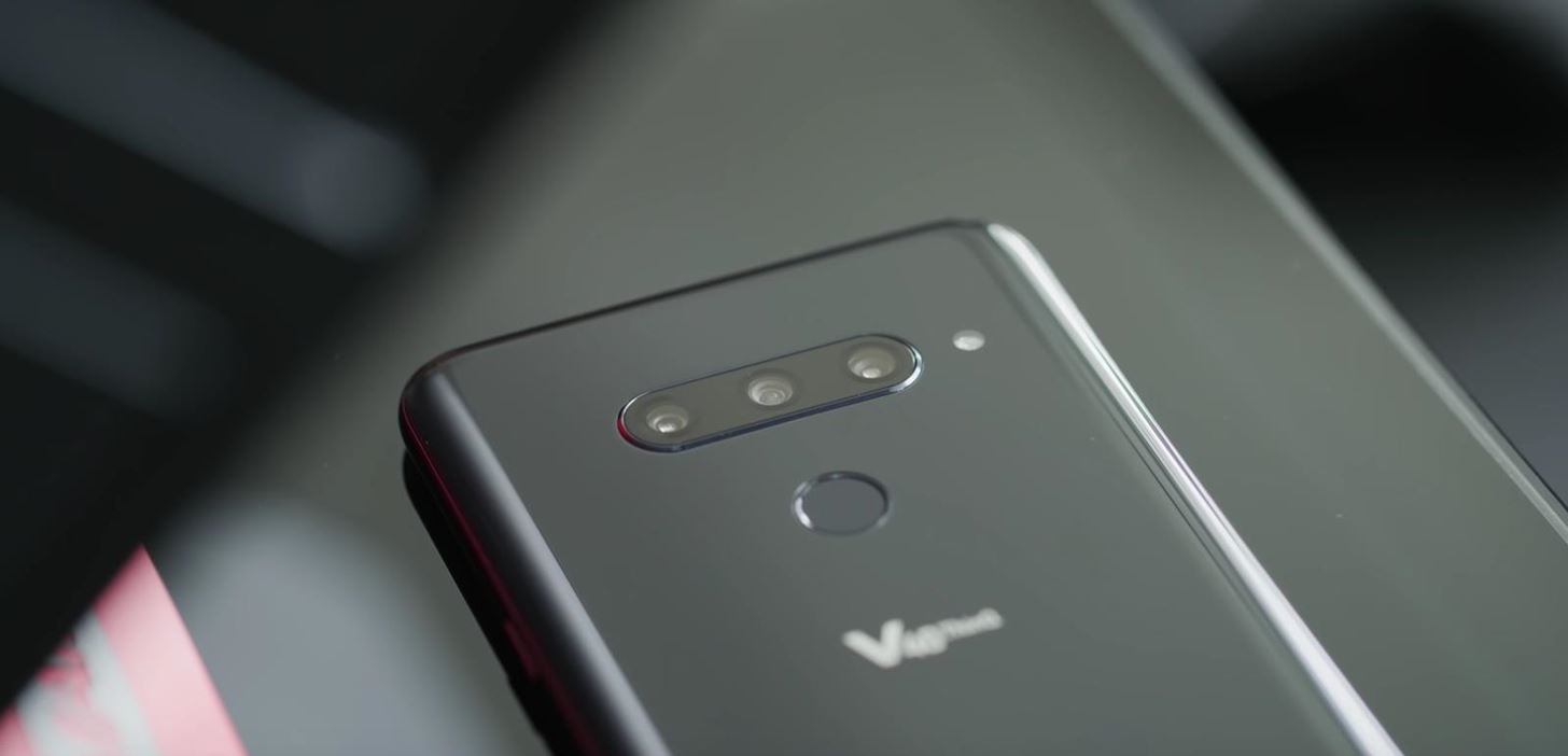 lg-v40-thinq-goes-official-5-cameras-1-notch-laundry-list-top-tier-specs-w1456-1 The LG V40 ThinQ Goes Official — 5 Cameras, 1 Notch & a Laundry List of Top-Tier Specs