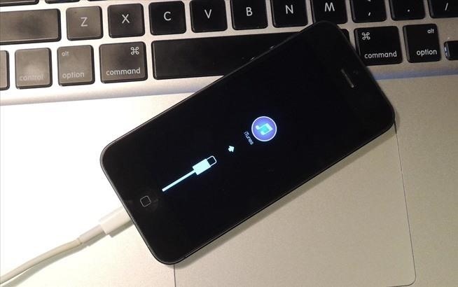 protect-yourself-from-biggest-jailbreak-hack-history-w1456 How to Protect Yourself from the Biggest Jailbreak Hack in History