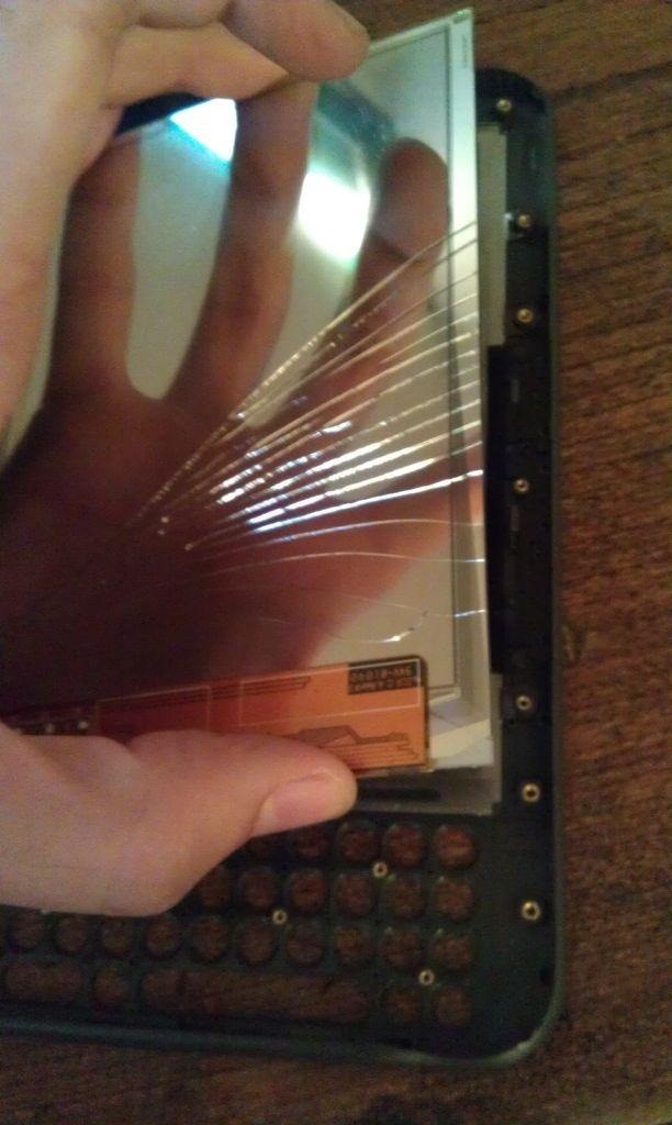 replace-your-kindles-broken-e-ink-display-yourself-w1456-5 How to Replace Your Kindle's Broken E Ink Display Yourself