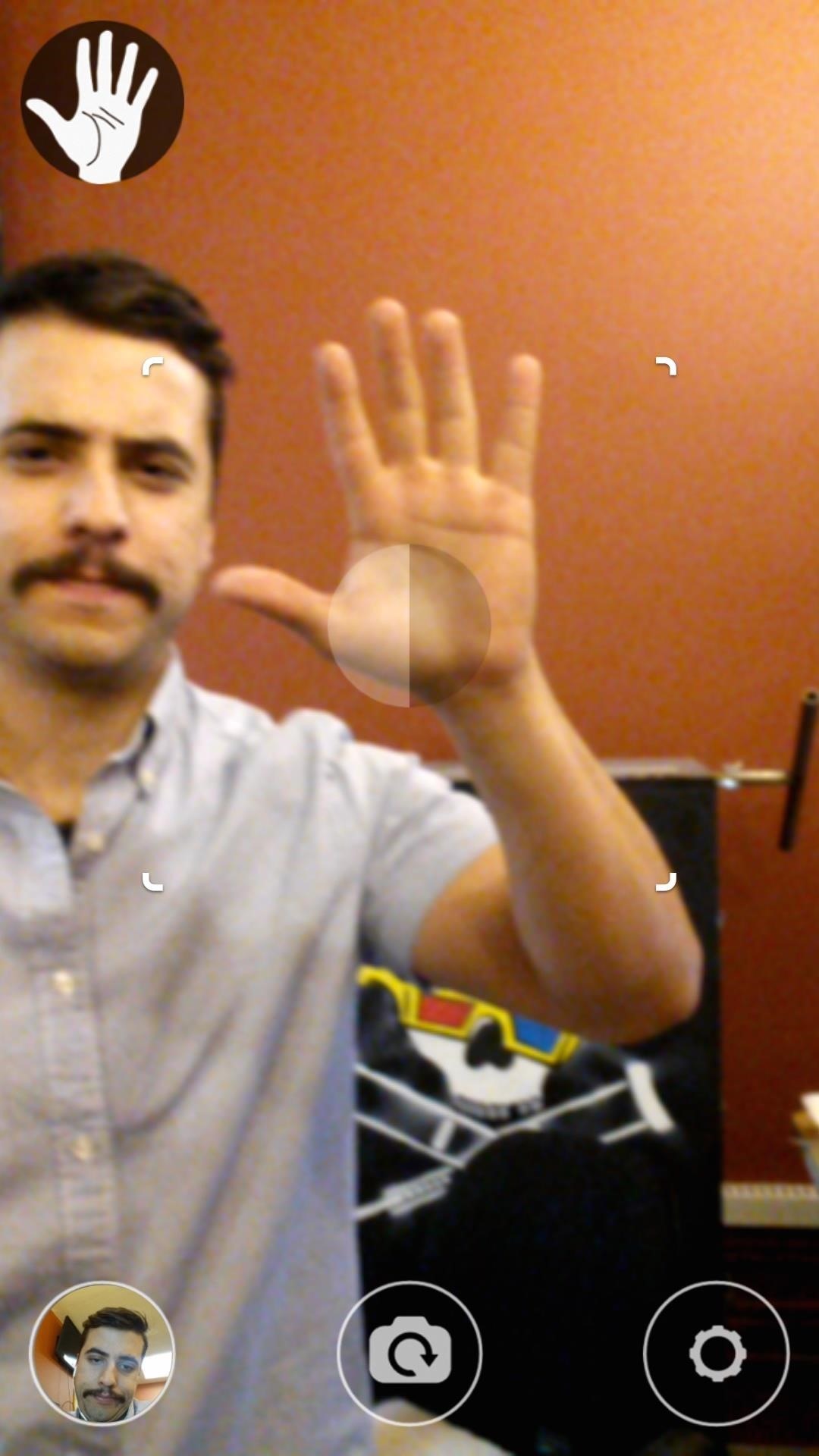 use-hand-gestures-take-selfies-more-easily-android-w1456-3 Use Hand Gestures to Take Selfies More Easily on Android