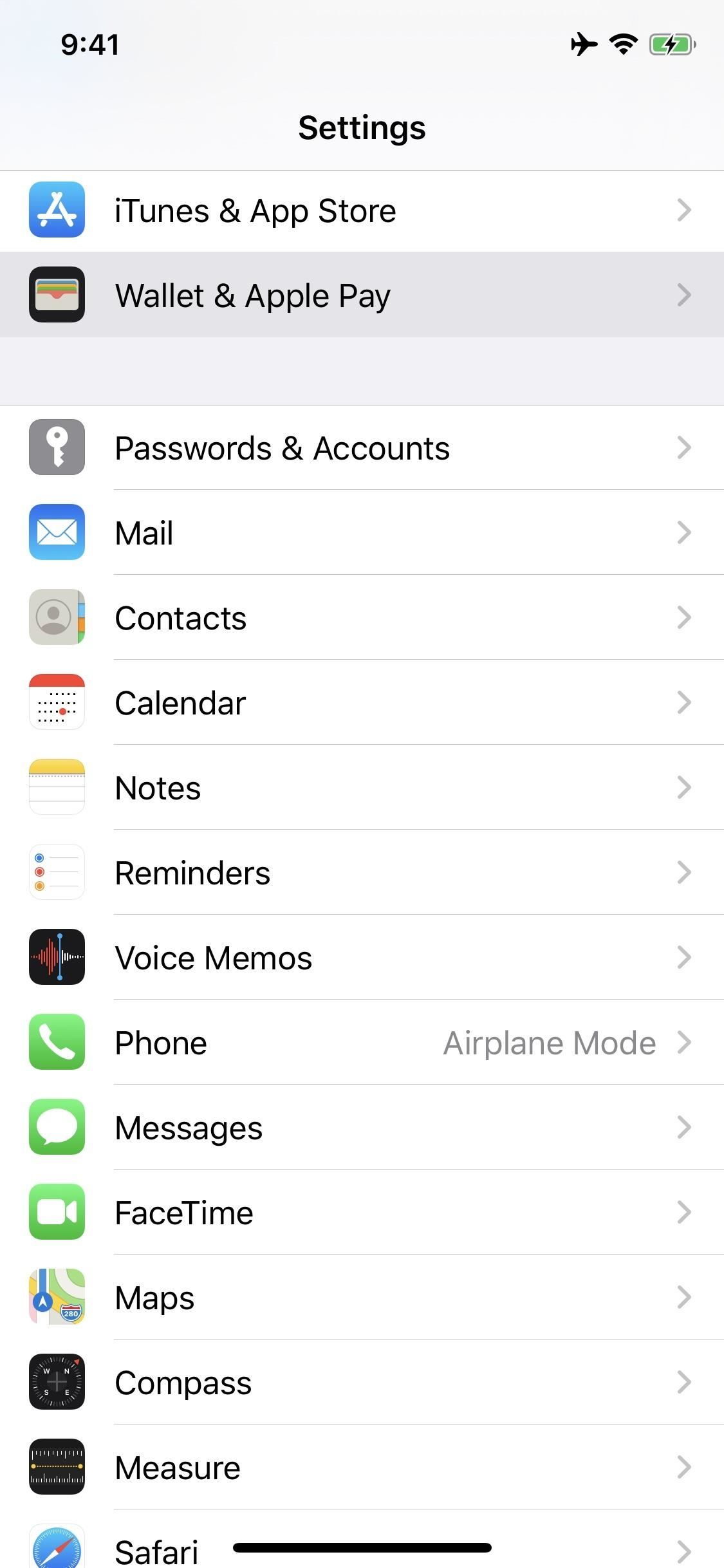 your-iphones-screen-will-turn-off-faster-if-you-disable-setting-w1456-2 Your iPhone's Screen Will Turn Off Faster if You Disable This Setting