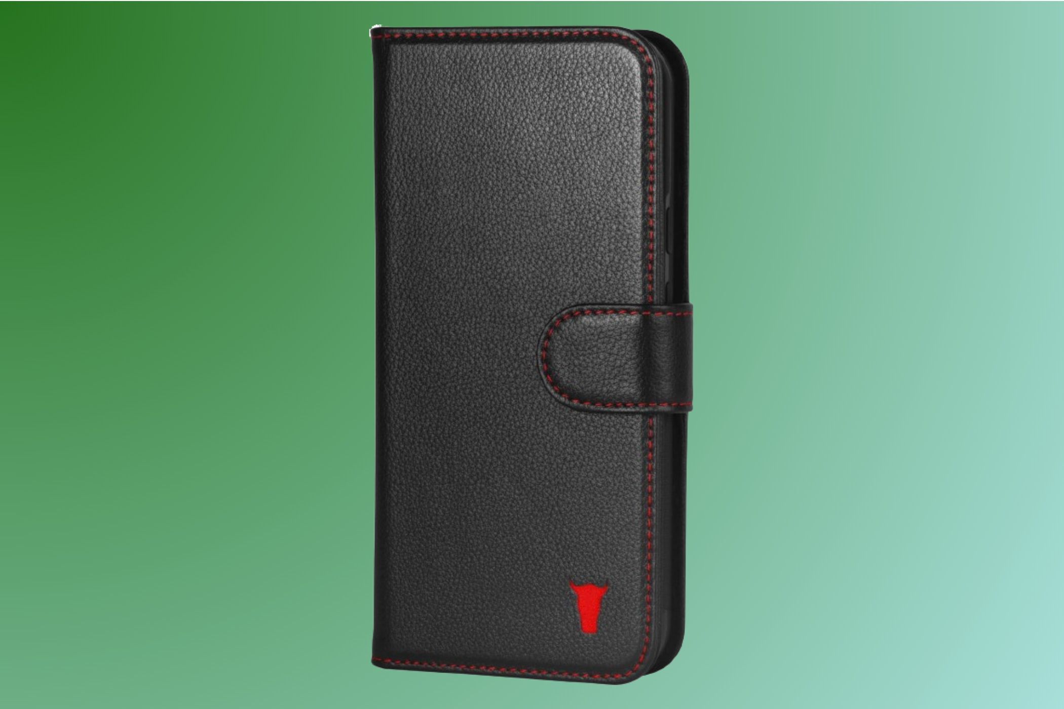 TORRO Leather Wallet Pixel 9 Case on a gradient background