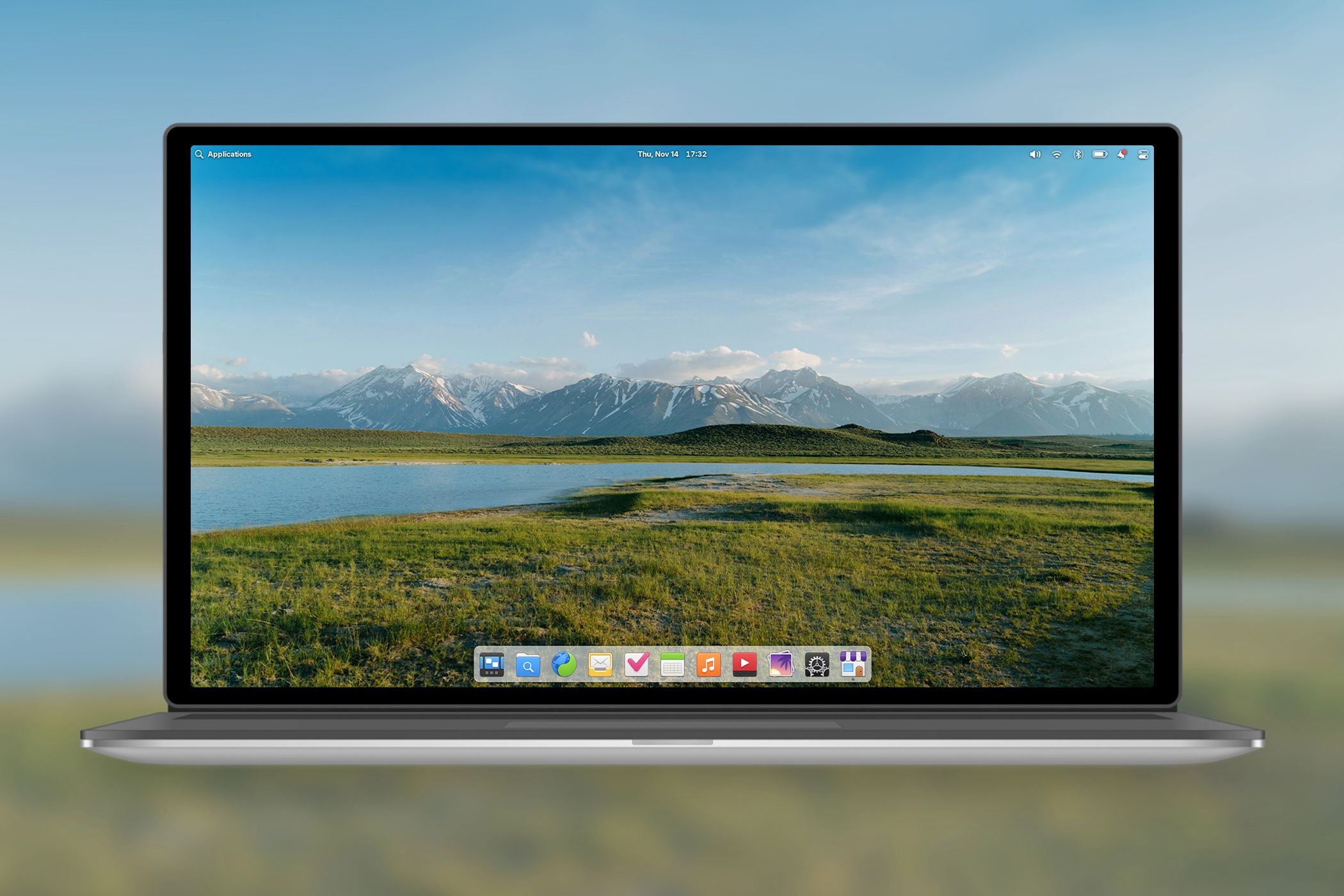 elementary OS 8 running on a laptop.