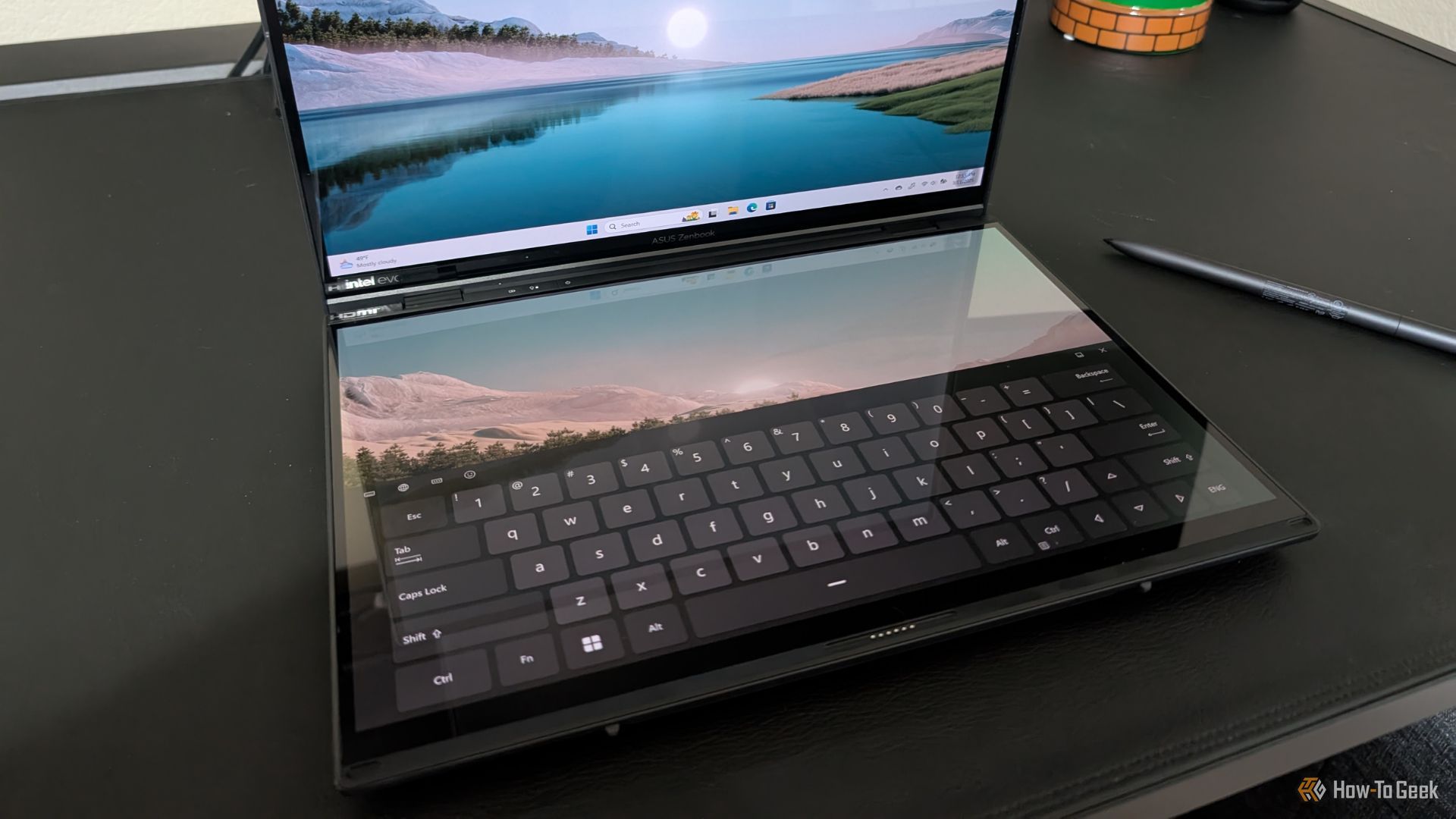 ASUS Zenbook Duo touch keyboard on lower screen