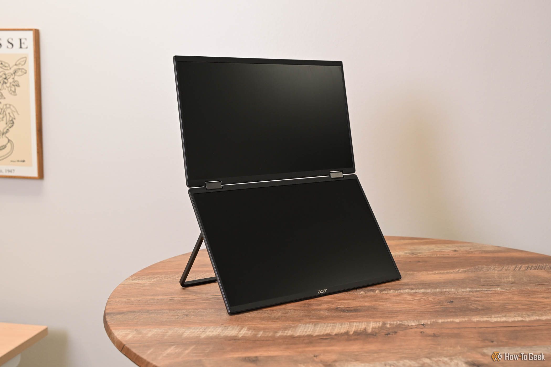 Front of the Acer PD163Q portable monitor.