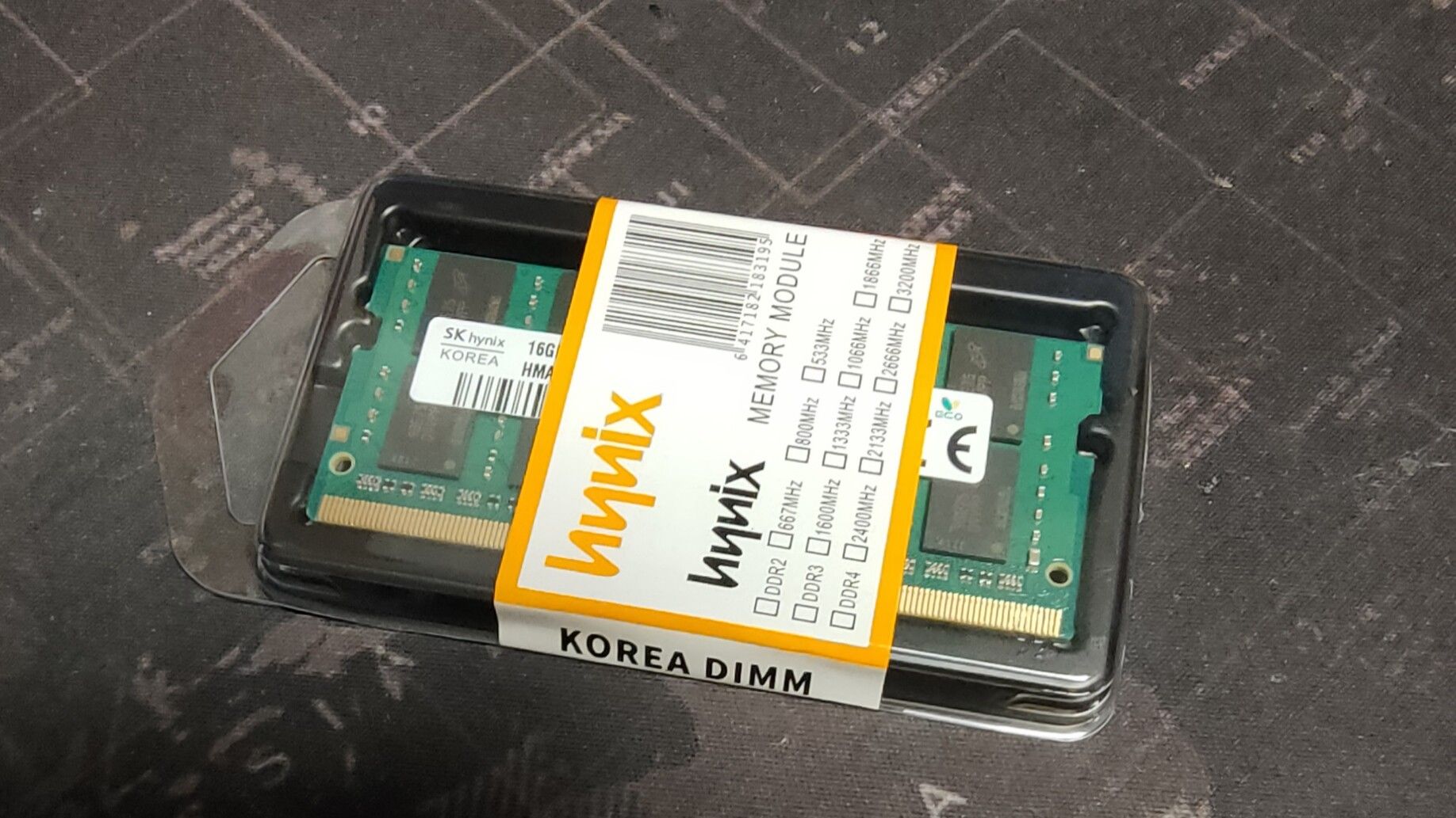 A stick of Hynix laptop RAM inside its original packaging.